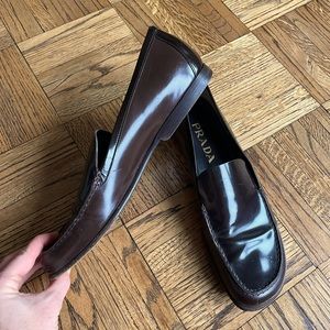 Prada brown leather loafers size 40 👞